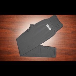 Black Gymshark leggings